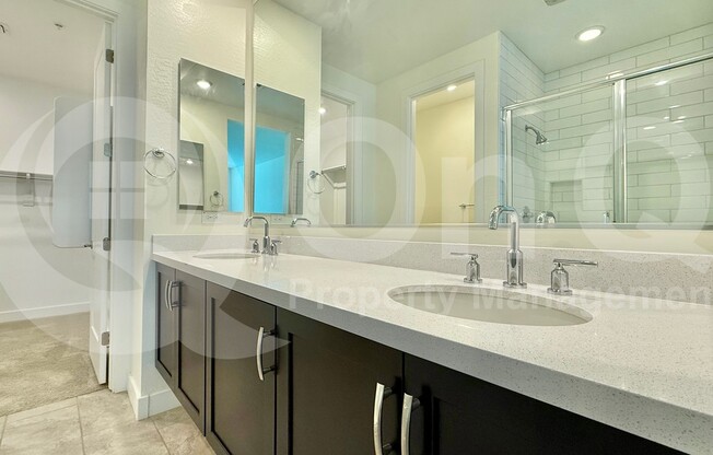 3 beds, 2.5 baths, 2,285 sqft, $3,199, Unit 44