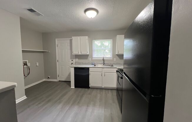 2 bedroom, 1 bath Duplex in Gallatin