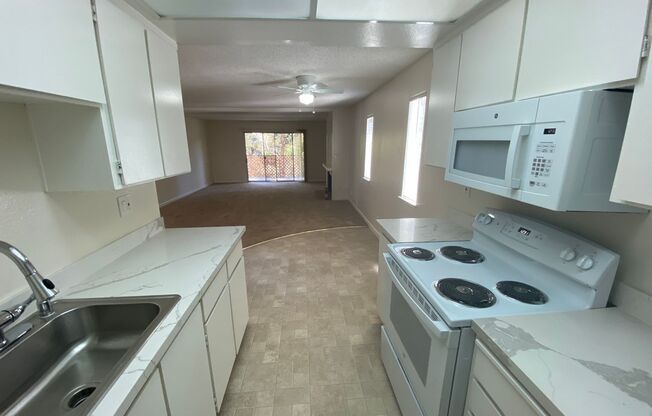 Shadow Creek Apartments