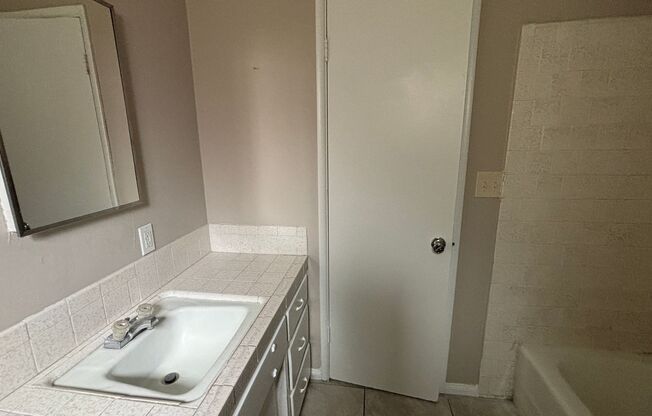 1 bed, 1 bath, $1,650