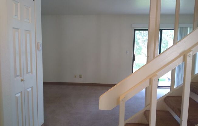Fort Collins Condo for Rent – Updated and Move-In Ready