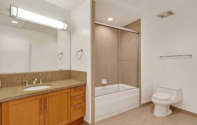 Studio, 1 bath, 515 sqft, $2,879.81, Unit 104