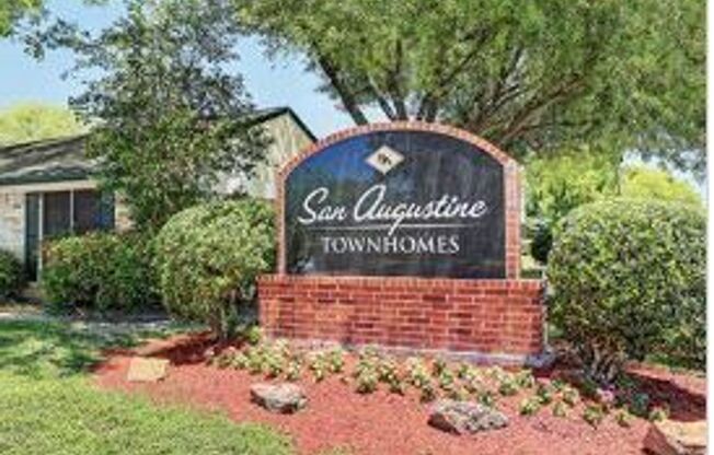 San Augustine Townhomes