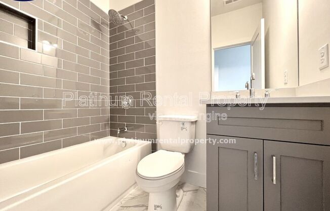 3 beds, 2.5 baths, 1,634 sqft, $2,899, Unit 19