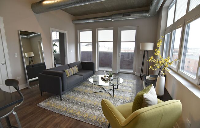 1 bed, 1 bath, 642 sqft, $3,150, Unit 3833-701