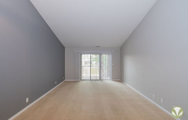 1 bed, 1 bath, 876 sqft, $1,195, Unit S-113