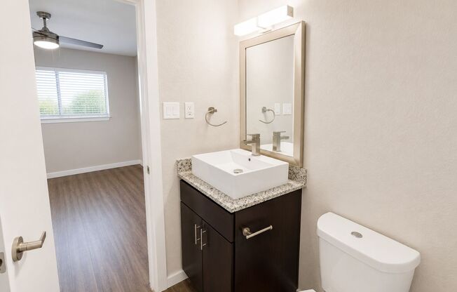 1 bed, 1 bath, 351 sqft, $696, Unit 3313