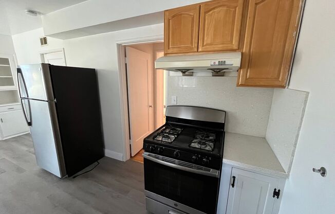 3 beds, 2 baths, $3,650