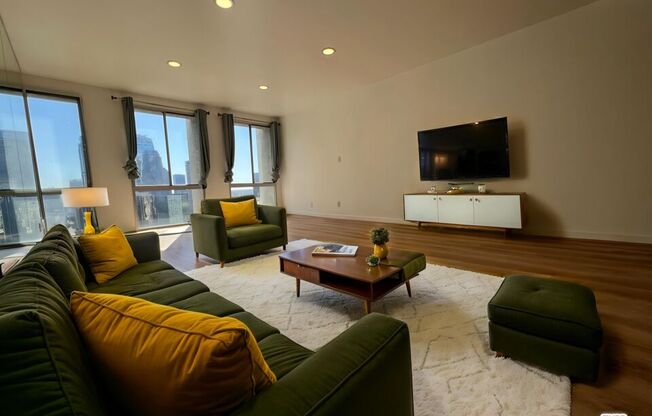 1 bed, 1 bath, 762 sqft, $2,495, Unit 2607
