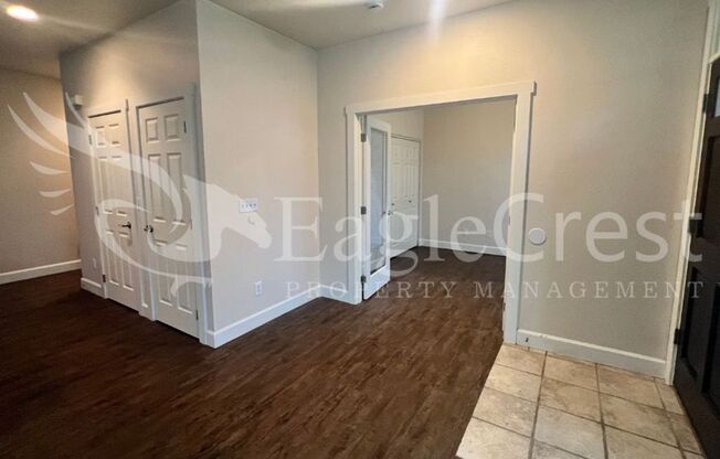 3 beds, 2 baths, 1,250 sqft, $1,995, Unit 158 Rodeo Loop