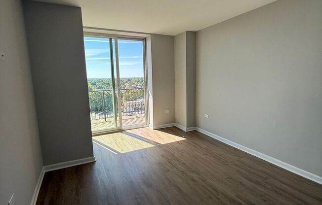 1 bed, 1 bath, 550 sqft, $1,450, Unit 1101