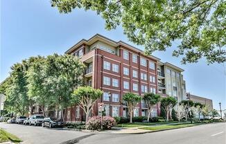 1320 Fillmore Ave Unit 302