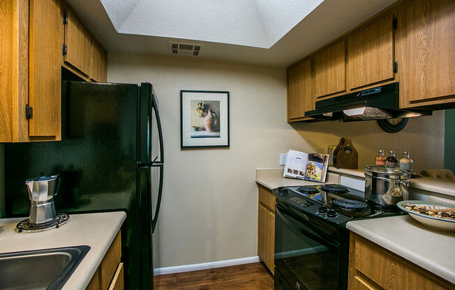 Apartments Near Chandler Fashion Center with Full Kitchens