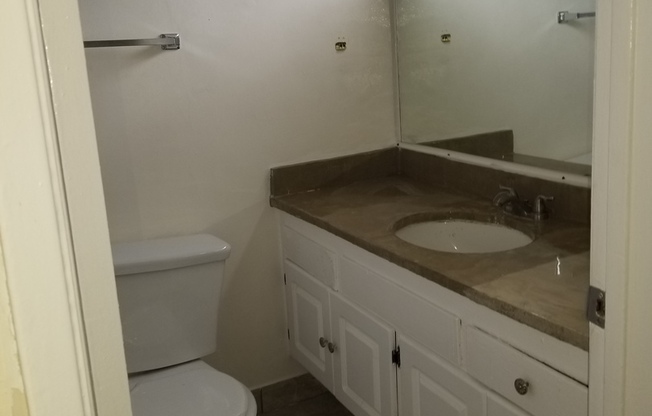 Studio, 1 bath, 450 sqft, $1,450, Unit 218