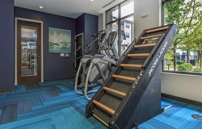 Club-Quality Berewick Pointe Fitness Center at Charlotte Apartments for Rent