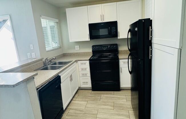 1 bed, 1 bath, 640 sqft, $2,395, Unit 116