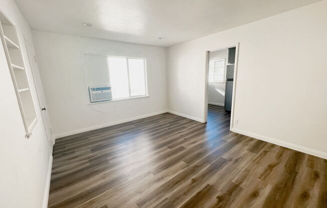 36-42 S. Parkwood Ave.