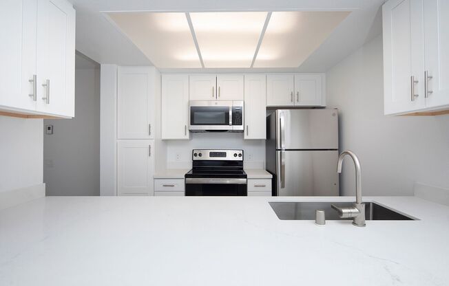 1 bed, 1 bath, 844 sqft, $2,595, Unit 306