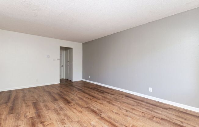 1 bed, 1 bath, 650 sqft, $2,020, Unit 23