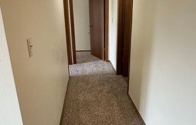 2 beds, 2 baths, 1,029 sqft, $1,209, Unit 1901-039