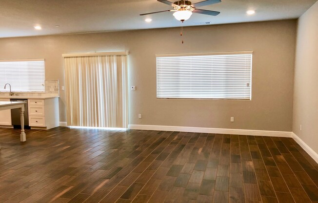 COMING SOON! $2,600 Shaw & Leonard, 4 Bedroom - Duncan Ave, Clovis / SOLAR!