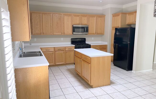 Beautiful Single Story Home in Sun City Mcdonald Ranch