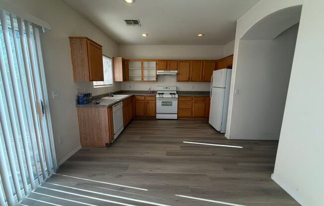 Beautiful 2 story home