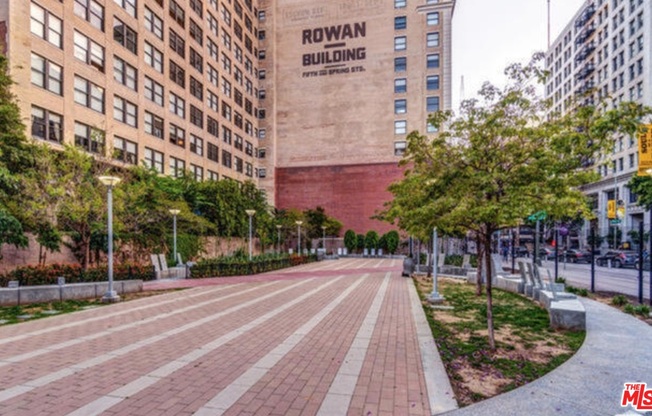 Studio, 1 bath, 460 sqft, $1,800, Unit 206
