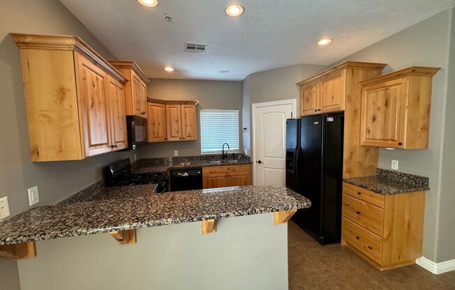 2 beds, 2 baths, $1,475, Unit # 58