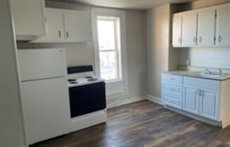 1 bed, 1 bath, 600 sqft, $1,000, Unit 3