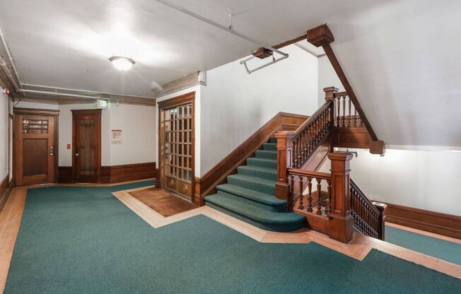 1 bed, 1 bath, $1,925, Unit 37