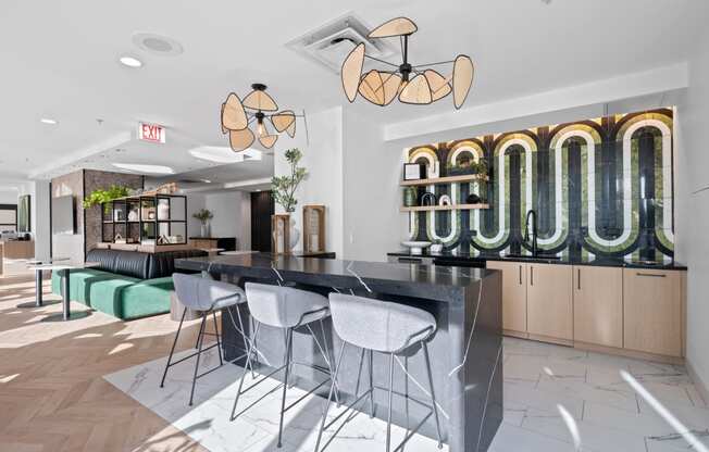 Wet bar in the Resident lounge at Shoreham and Tides Apartments, Chicago, 60601
