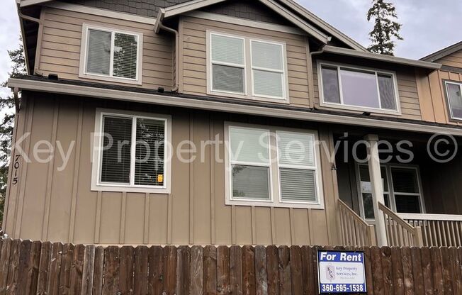 Luxury Hazel Dell Townhouse