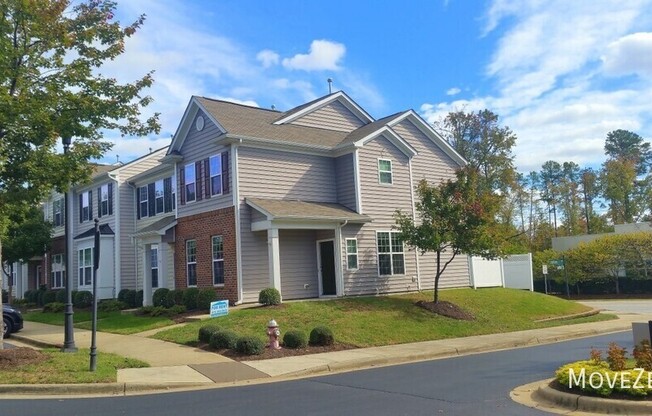 804 CUPOLA DR