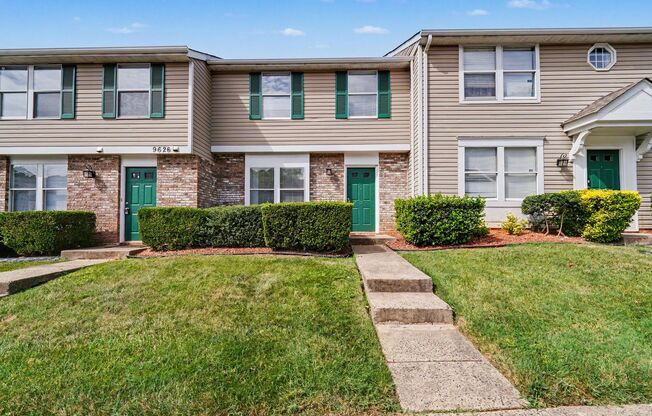 3BR/2.5BA Condo with Private Patio in University Area!