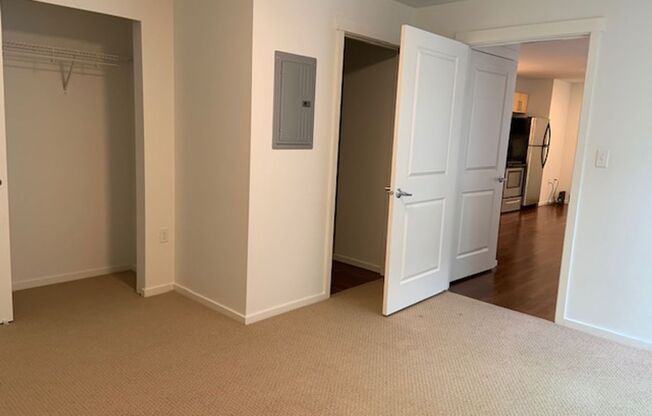 1 bed, 1 bath, 520 sqft, $1,795, Unit 5501-A