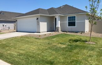 Single level 3 bedroom 2 bath home Caldwell