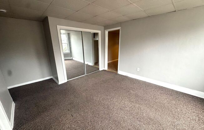 1 bed, 1 bath, $1,150, Unit Apt A