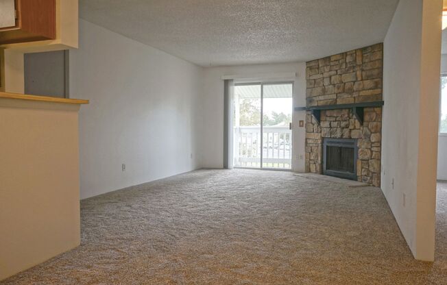 1 bed, 1 bath, $1,300, Unit #A202