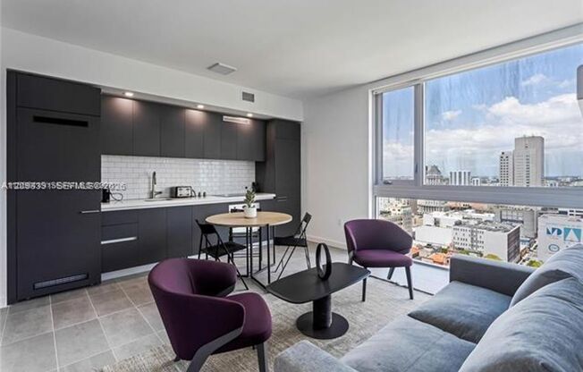 2 beds, 1.5 baths, $5,000, Unit # 2806