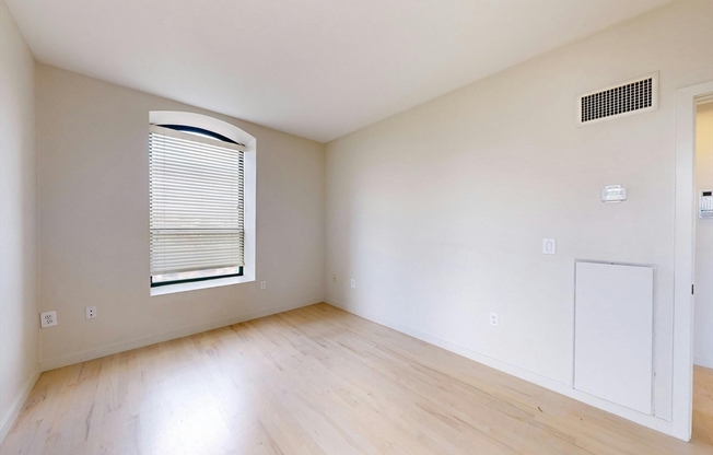 2 beds, 2 baths, 1,050 sqft, $6,500, Unit 804