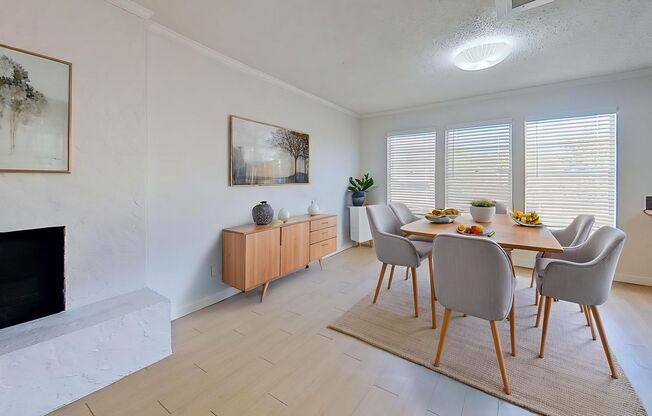 2 beds, 1 bath, 1,292 sqft, $2,049, Unit ELP2202-251A