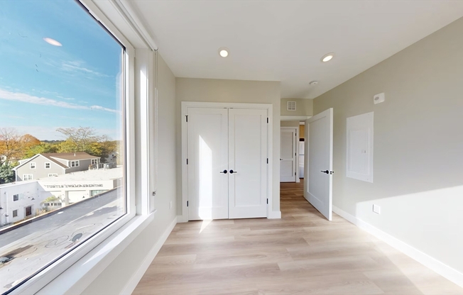 1 bed, 1 bath, 731 sqft, $3,100, Unit 401