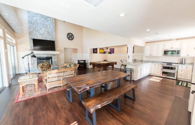 Rent in North Haven, convenient to everything!