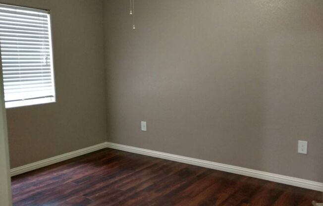 Cactus Ave. 1022