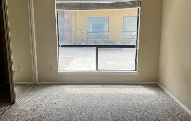 1 bed, 1 bath, 522 sqft, $1,400, Unit 121