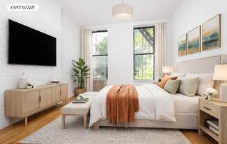 267 E 10 ST