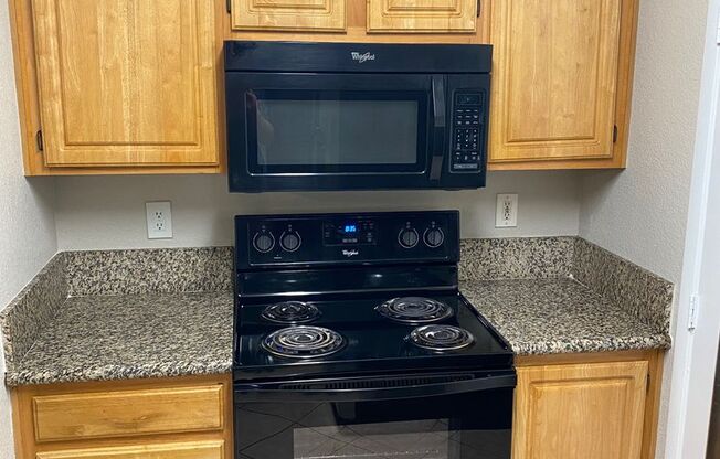 2 beds, 2 baths, $1,400, Unit UNIT # 1190