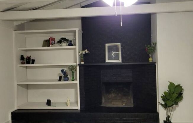 Beautiful Newly Remodeled 4 Bedroom Home