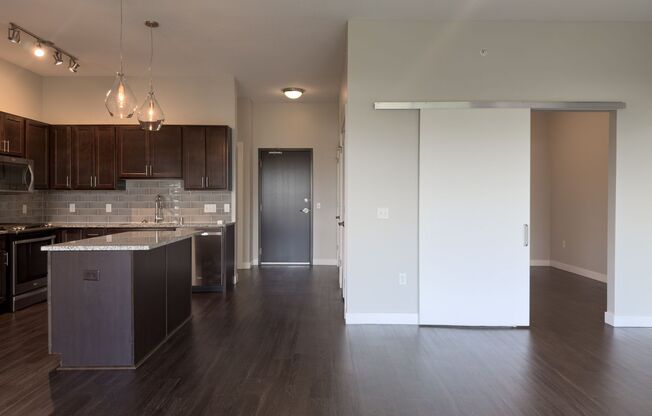 2 beds, 2.5 baths, 1,505 sqft, $2,999, Unit 839 - 531